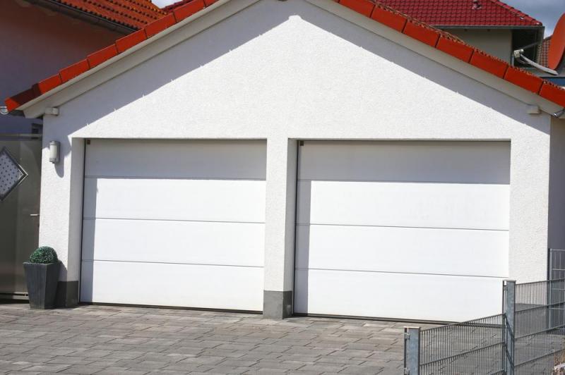 Quelle porte de garage choisir selon vos besoins ?